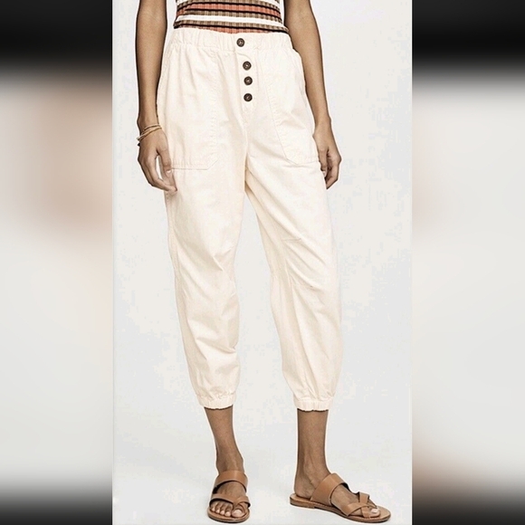 NWT FREE PEOPLE Capri Cadet Pull On Pant Size S 100% Cotton Color Ivory Relaxed - Picture 13 of 15